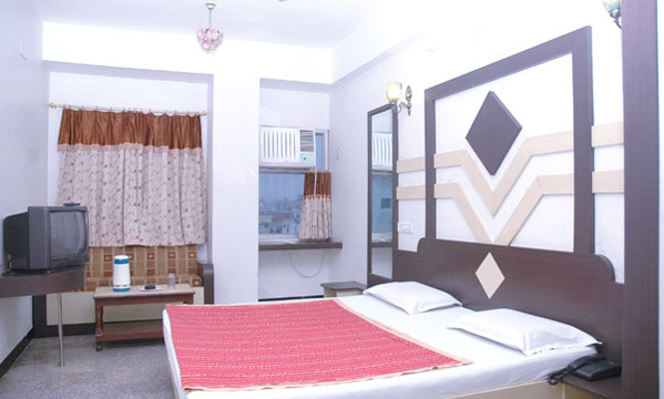 Budget Hotel near Udaipur Bus Stand